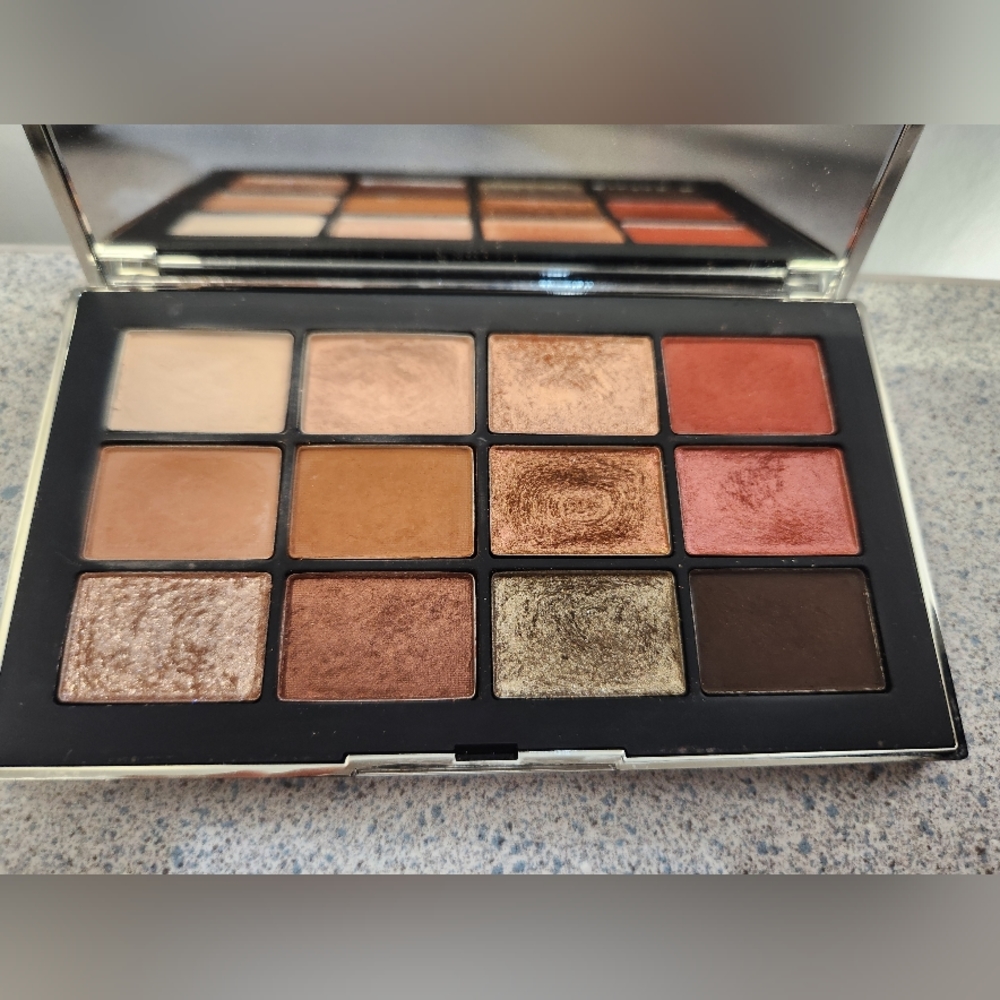 NARS "WANTED" Narsissist Eyeshadow Pallet